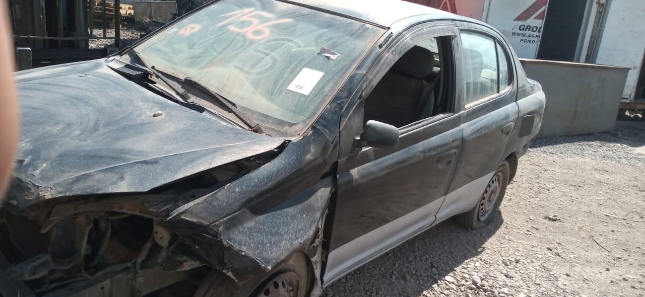  Toyota YARIS 2006    EN DESARME